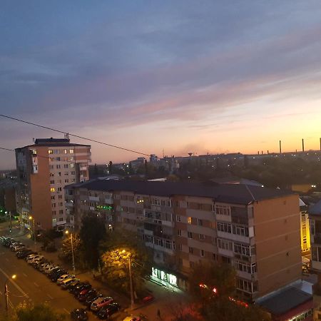 Apartament Terra Targoviste Luaran gambar