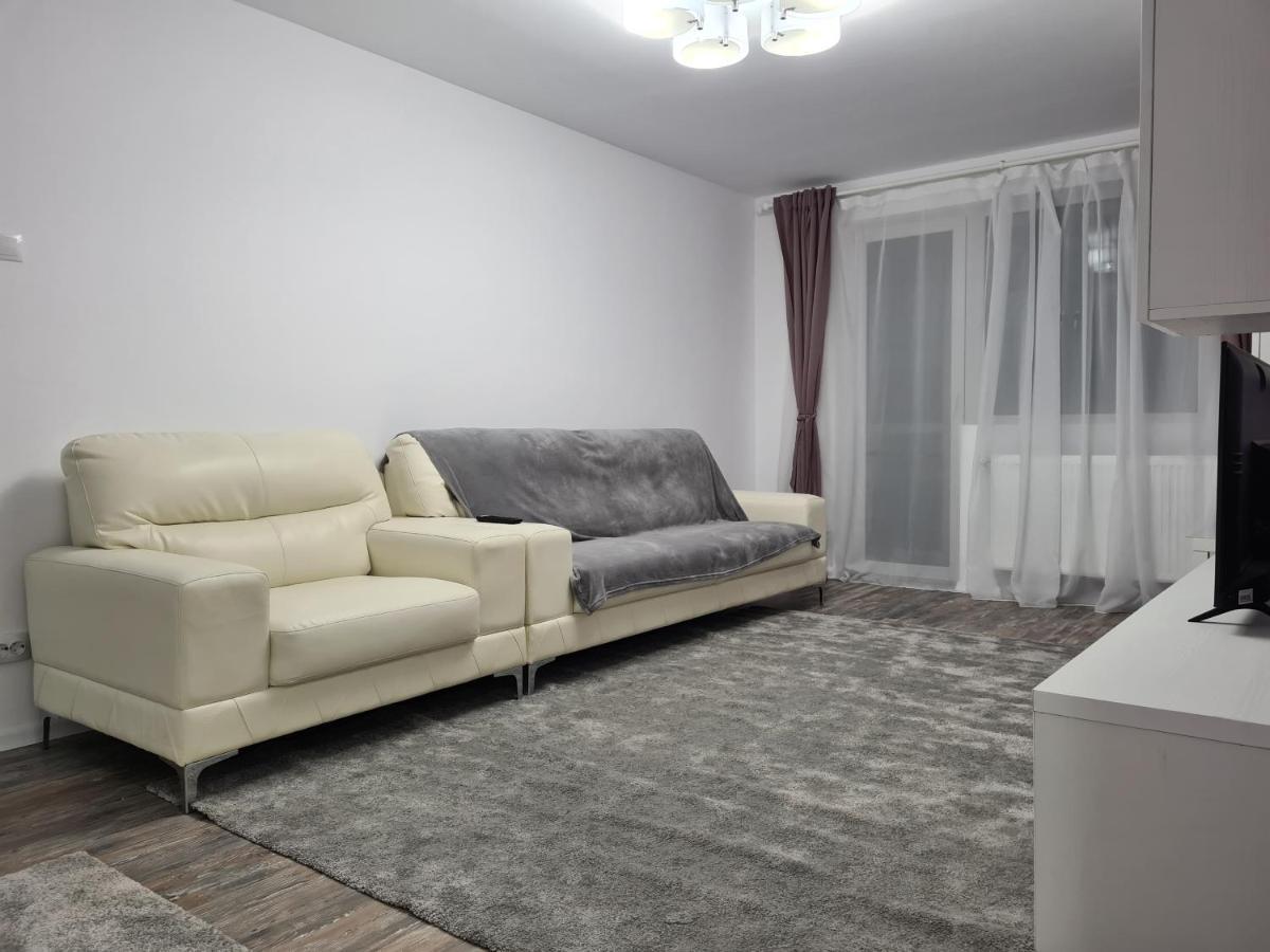 Apartament Terra Targoviste Luaran gambar