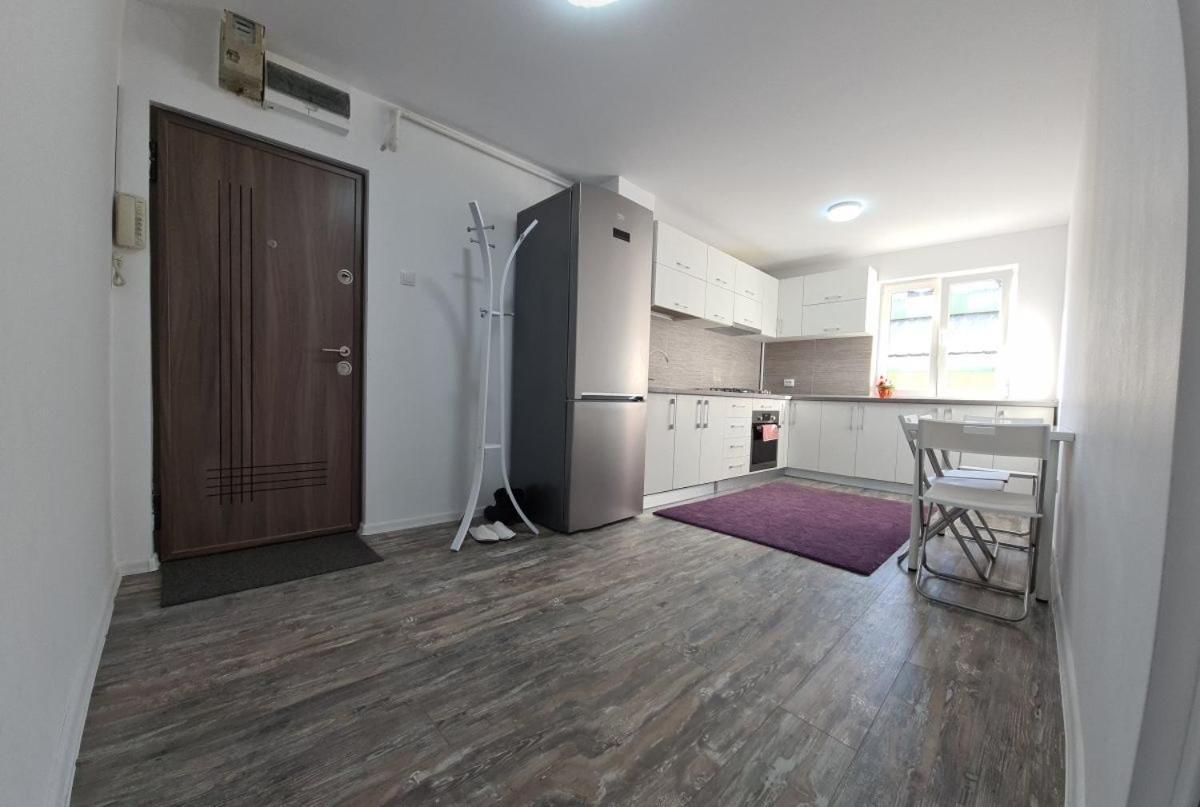 Apartament Terra Targoviste Luaran gambar